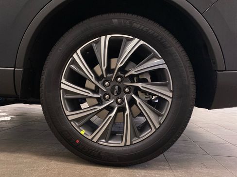 New 2026 Lincoln Aviator Premiere image 24