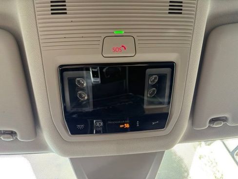 Used 2026 Volkswagen Atlas SE AWD/4WD image 28