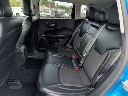 Used 2017 Jeep Compass Latitude AWD/4WD image 29
