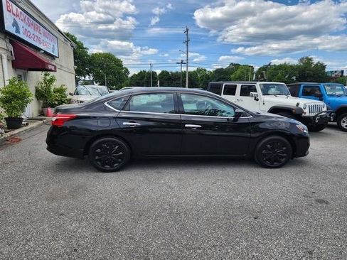 Used 2016 Nissan Sentra S FWD image 8