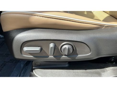 Certified 2023 Chevrolet Traverse Premier AWD/4WD image 25