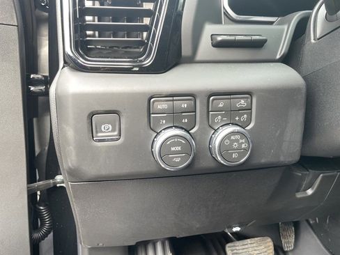 New 2026 GMC Sierra 2500 AT4 w/ AT4 Premium Plus Package image 36