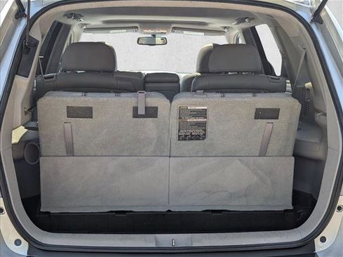 Used 2012 Toyota Highlander Limited w/ Tow Pkg AWD/4WD image 5