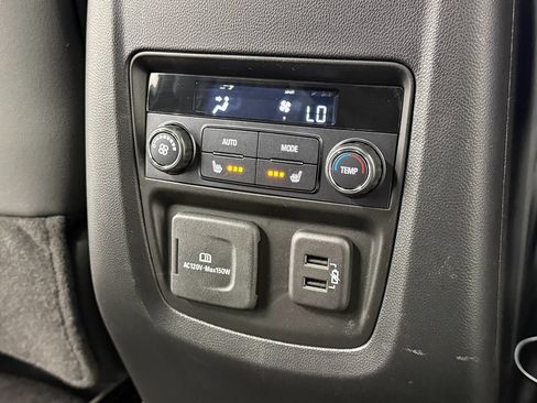 Used 2024 Buick Enclave Avenir w/ Avenir Technology Package AWD/4WD image 33