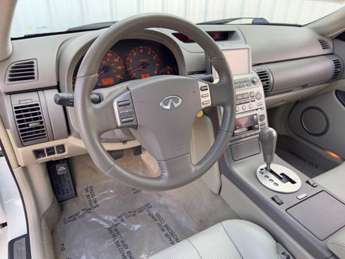 Used 2004 INFINITI G35 Coupe w/ Premium Pkg image 13