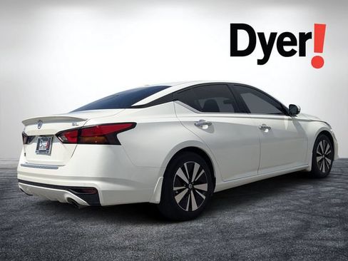 Used 2022 Nissan Altima 2.5 SL FWD image 5