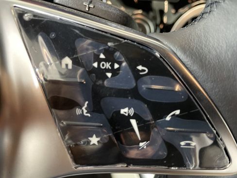 Certified 2025 Mercedes-Benz GLA 250 image 23