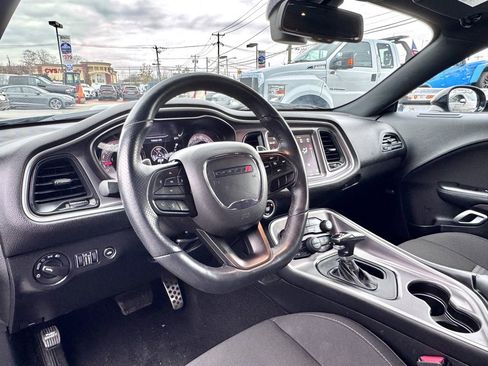 Used 2022 Dodge Challenger R/T Scat Pack image 12