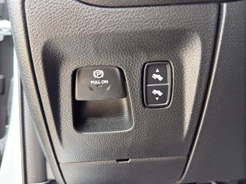 Used 2023 RAM 1500 Big Horn AWD/4WD image 21