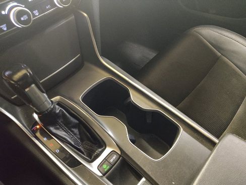 Used 2020 Honda Accord Sport image 26