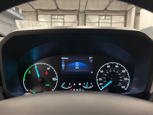 Used 2024 Ford Maverick XLT image 16