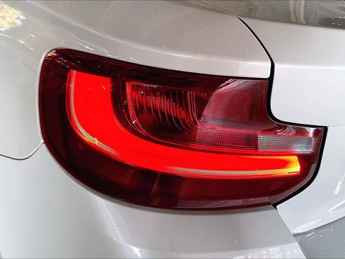 Used 2016 BMW 228i Convertible image 26