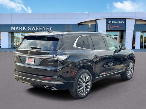 Used 2025 Buick Enclave Avenir w/ Super Cruise Package AWD/4WD image 31