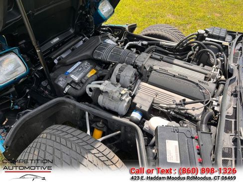 Used 1992 Chevrolet Corvette Coupe image 17