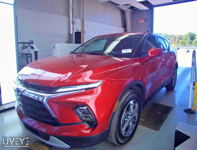 Used 2025 Chevrolet Blazer LT w/ Driver Confidence Package FWD image 4