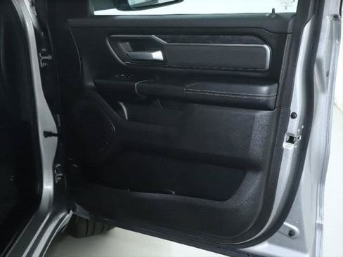 Used 2024 RAM 1500 Big Horn AWD/4WD image 33