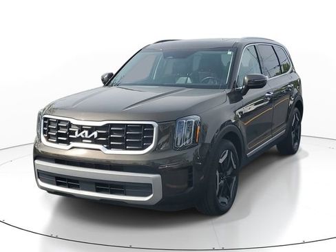 Certified 2024 Kia Telluride S w/ S Sunroof Package AWD/4WD image 2