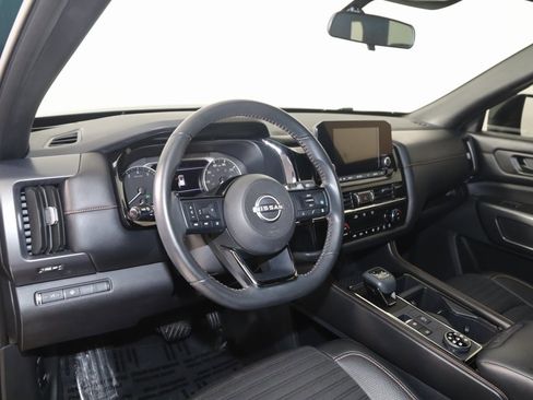 Used 2023 Nissan Pathfinder Rock Creek image 27