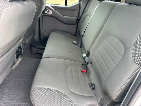 Used 2015 Nissan Frontier Desert Runner image 20