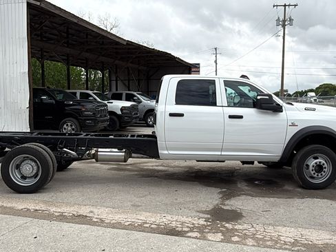 New 2026 RAM 5500 Tradesman w/ Chrome Appearance Group image 6