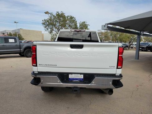 Used 2024 Chevrolet Silverado 2500 LTZ w/ LTZ Convenience Package image 5