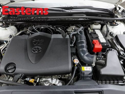 Used 2023 Toyota Camry XLE image 7