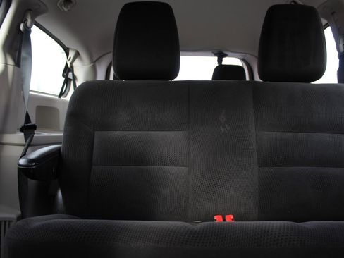 Used 2016 Dodge Grand Caravan American Value Package image 13