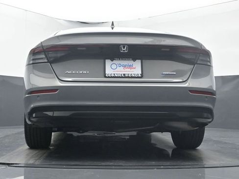 Used 2025 Honda Accord EX-L image 10