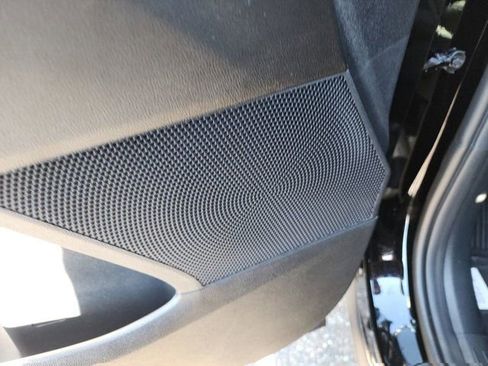 New 2026 Kia Sorento S image 13