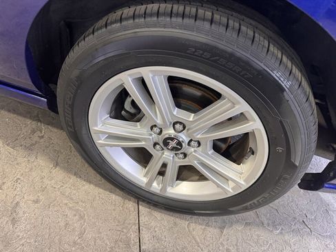 Used 2013 Ford Mustang Convertible image 12