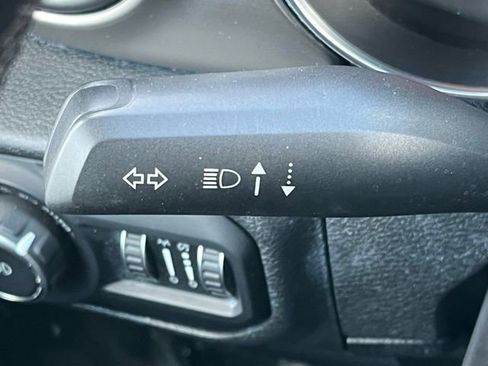 Used 2021 Jeep Wrangler Sport S image 39