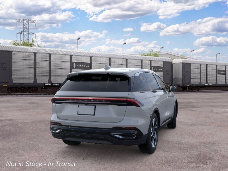 New 2026 Lincoln Nautilus Premier AWD/4WD image 8