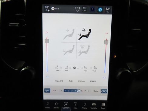 Used 2024 RAM 3500 Laramie w/ Night Edition image 27