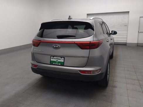 Used 2019 Kia Sportage LX w/ Option Group 017 FWD image 7
