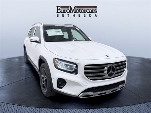 New 2026 Mercedes-Benz GLB 250 4MATIC image 4