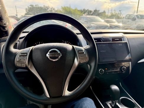 Used 2014 Nissan Altima 2.5 S image 16