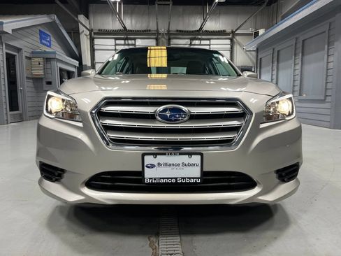 Used 2016 Subaru Legacy 2.5i Premium w/ Moonroof Package AWD/4WD image 2
