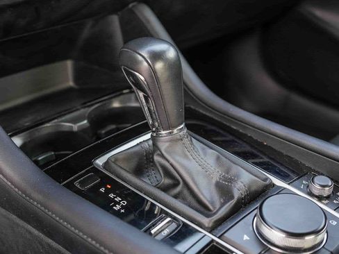 Used 2025 MAZDA MAZDA3 s FWD image 19