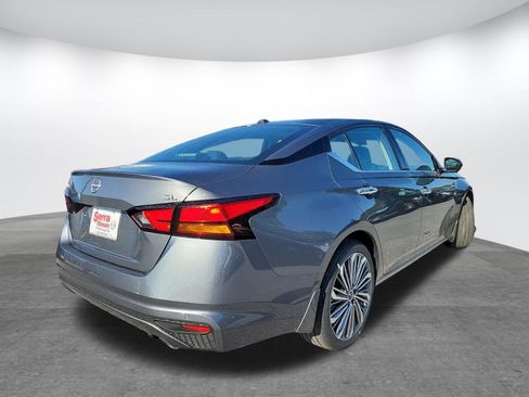 New 2025 Nissan Altima 2.5 SL image 5