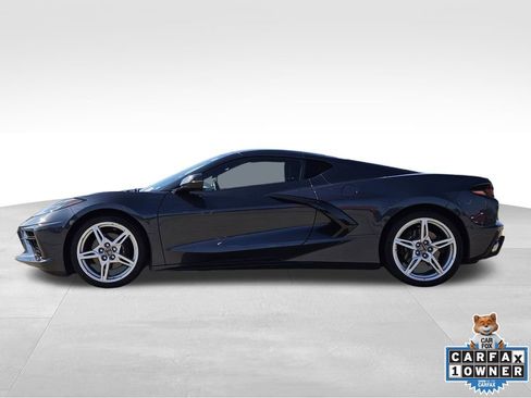 Used 2020 Chevrolet Corvette Stingray Coupe w/ 1LT image 4