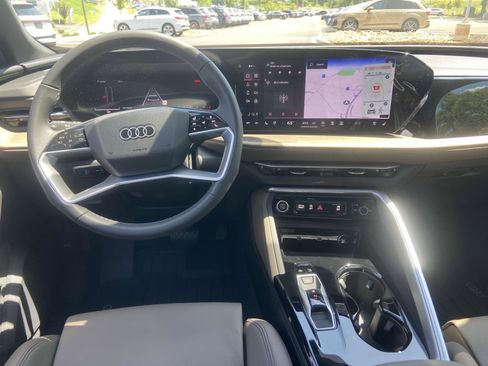 New 2025 Audi Q5 Premium Plus image 14