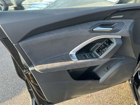 New 2025 Audi SQ5 Premium Plus image 8