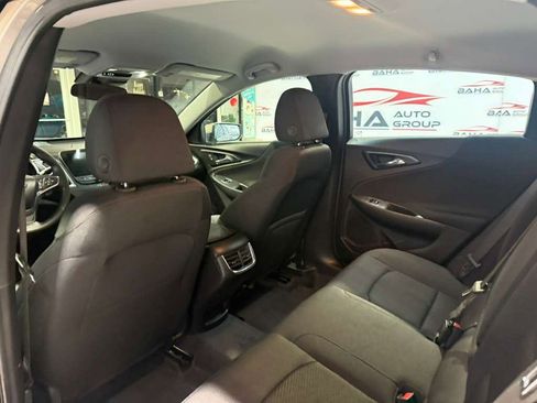 Used 2025 Chevrolet Malibu LT image 37