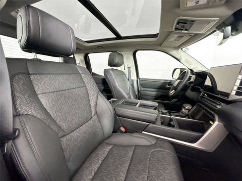 Used 2024 Toyota Tundra Limited w/ Power Package image 44