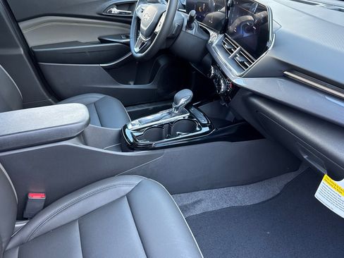 New 2026 Chevrolet Trax ACTIV w/ Driver Confidence Package image 16