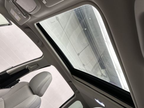 Used 2024 Subaru Forester Premium image 21