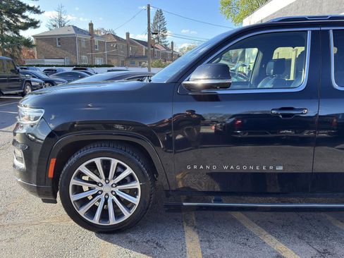 Used 2023 Jeep Grand Wagoneer Series II AWD/4WD image 5