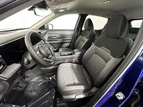 New 2025 Nissan Kicks SV w/ Illumination Package image 25