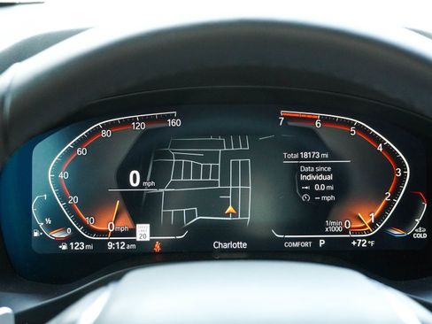Certified 2025 BMW X4 xDrive30i AWD/4WD image 18