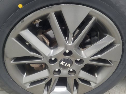 Used 2020 Kia Soul EX FWD image 31